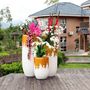 Vaso decorativo fioriera da giardino moderno in fibra di vetro elegante vaso di fiori per <span class=keywords><strong>Villa</strong></span> con fiori artificiali - Product Image 3
