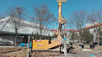 Perceuse à moteur diesel Gold avec moteur et engrenage pour l'exploitation minière à petite échelle 700m de profondeur Mobile DTH Rock Blasting Rig Prix