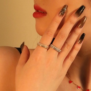 Joyería Personalizada al por Mayor, Anillos de Boda, Compromiso y Matrimonio, Anillos de Acero Inoxidable Chapados en Oro de 18k, Anillos con Perlas y Diamantes - Product Image 1