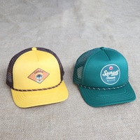 Casquettes Trucker 5 Panneaux pour Hommes, Vente Directe Usine, Logo Imprimé Personnalisé, Dos en Mousse et Maille, Visière Courbée avec Cordon, Idéales pour l'Été et l'Extérieur