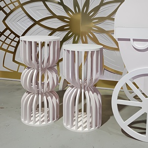 Support de Présentation en PVC Blanc pour Fleurs, Poteau de Présentation Traditionnel Portable Multi-Usages, Table à Gâteau pour Baby Shower, Mariage, Intérieur/Extérieur - Product Image 1
