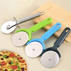 Multifunctional Roller Pizza Cutter Stainless Steel <b>Plastic</b> Handle Foldable Non-Slip Baking Pastry Cutting Knife Kitchen Tools - Product Image 2