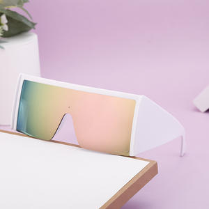 Lunettes de soleil surdimensionnées de style européen et américain pour hommes, monture noire en PC, protection UV400, design quadrilatère, pour le cyclisme en extérieur - Product Image 2