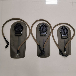 Túi Đựng Nước <span class=keywords><strong>TPU</strong></span> 2L, 2L, 2L, <span class=keywords><strong>3L</strong></span> Có Vách Ngăn Giữa Túi Đựng Nước Để Đi Bộ Đường Dài Cắm Trại - Product Image 5