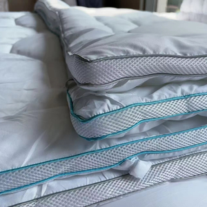 <span class=keywords><strong>Couette</strong></span> alternative au duvet 2-en-1 Airflow Cozy avec languettes aux coins pour une utilisation toutes saisons - Product Image 1