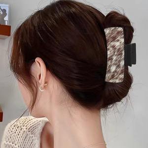Pinzas para el Cabello de Mujer Estilo Retro Occidental con Diseño Único de Texas <span class=keywords><strong>Roadhouse</strong></span>, Hechas de Resina, Elegantes Horquillas Vaqueras - Product Image 4