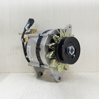 Alternator untuk ISUZU 4JA1 4JB1 4JG2 mesin Alternator LR150442 LR150444 LR150449 LR150453 LR15078 LR160448 LR160447F 8941224883