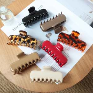 Pinza de Pelo de Plástico Rectangular de Lujo de 9.5cm con Diseño de Tiburón, Geométrica, Minimalista, Estampado Vintage, Efecto Carey, Dientes Conectados, en Caja - Product Image 1