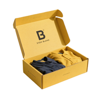 Cajas de cartón corrugado impresas a todo color personalizadas para envíos de ropa, cajas de envío de ropa con logotipo personalizado y tamaño a medida para embalaje de prendas.