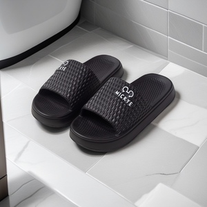 Chaussons sportifs Yearning Man abordables et tendance, à bout ouvert, en EVA, antidérapants, respirants, imperméables et amortis, pour intérieur/extérieur - Product Image 2