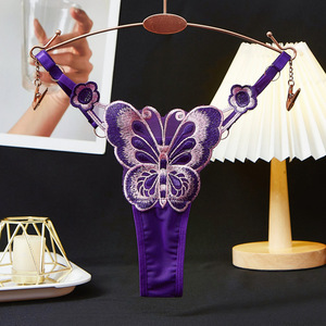 Tangas Sexys de Encaje Transparente para Mujer, con Accesorios de Mariposa, Venta al Por Mayor de Fábrica - Product Image 5