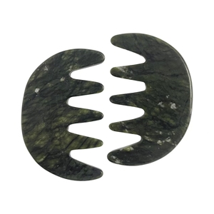 Pas cher prix fabriqué en Chine peigne de massage du cuir chevelu en jade naturel vert foncé - Product Image 4