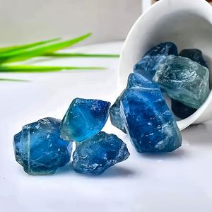 หินฟลูออไรต์สีน้ำเงินดิบขายส่ง รูปทรงไม่สม่ำเสมอ สำหรับทำเครื่องประดับ - Product Image 2
