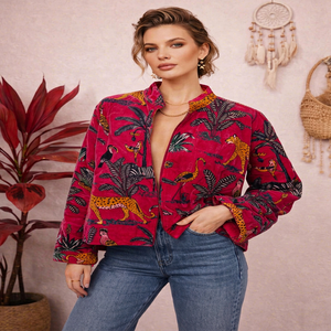 Blouson court bomber en velours imprimé jungle rose, manteau court imprimé animal, blazer élégant pour l'hiver - Product Image 1