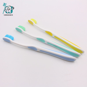 Cepillo de dientes clásico de carbón de bambú con cerdas suaves Mc7232, cepillo de dientes manual para adultos para cepillar los dientes y limpiarlos - Product Image 1
