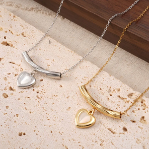 Collier pendentif en forme de cœur de luxe pour femmes, acier inoxydable 304, zircon, étanche, non décolorant, chaîne de câble, bijoux cadeau - Product Image 2