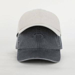 หมวกเบสบอลทรงแด๊ดปักโลโก้แบบกำหนดเองสำหรับทุกเพศทุกวัย คุณภาพสูง 6 แผง ผ้าฝ้ายทวิลล์ย้อมสีแบบพิเศษ ล้างทำความสะอาดได้ - Product Image 1