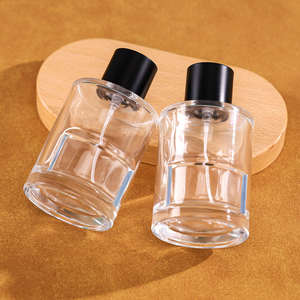 Flacon de <span class=keywords><strong>parfum</strong></span> en verre transparent de 100 ml, design cylindrique, avec bouchon noir, prix fabricant bas - Product Image 4