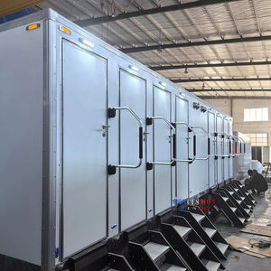 Remorque de <span class=keywords><strong>Douche</strong></span> et Toilettes Extérieure Portable de Luxe Moderne à 8 Postes avec 8 Cabines - Product Image 4