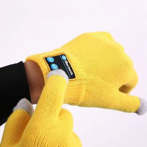 Personnalisé Hiver Chaud Tricoté Mitaines De Musique Bluetooth Sport Gants D'écran Tactile - Product Image 2