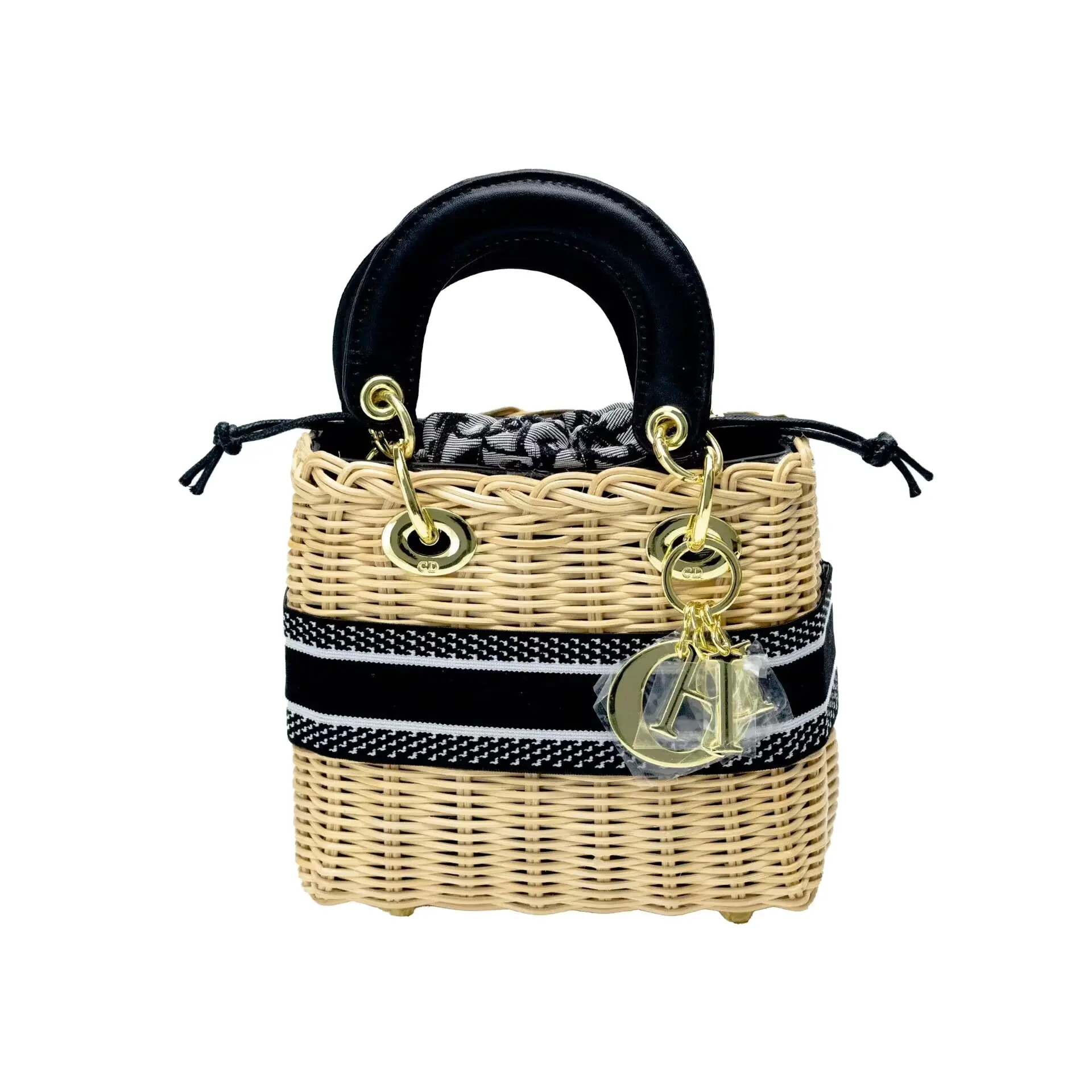 ポータブルパーソナリティファッションレディースバッグヴィンテージ手織り籐バッグ高級感のあるニッチバッグ