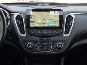 Malibu Blanc 2017 – Nouvelle berline coréenne turbo essence automatique, propre, de taille moyenne, avec navigation et caméra – Exportation coréenne abordable - Product Image 5