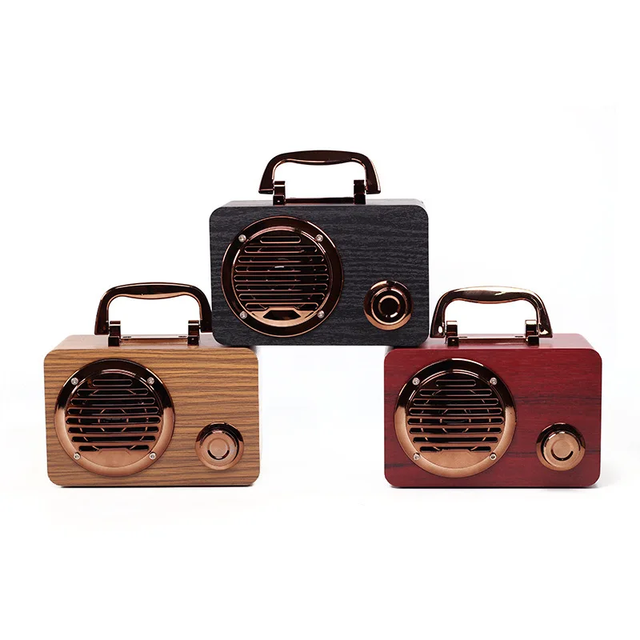 High Quality 2026 Vintage Record Player Wood Radio Shape Mini Speaker Bookshelf Speaker Outdoor Speakers
