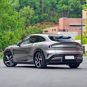 Nuevo Modelo 2025 XIAOMI YU7 Auto Deportivo de Alta Velocidad 508KW SUV Familiar de Lujo para Exportación - Product Image 6