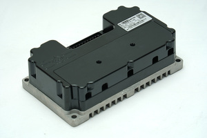 南京法德驱动器 ND72240 72V 110A 2KW 直流正弦波电动滑板车蓝牙调试编程电机控制器 - Product Image 4
