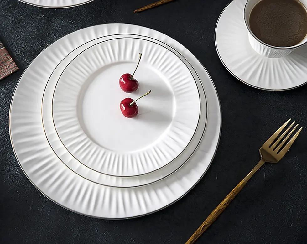 28セラミックスLuxury Hotel Bone China Ceramic Tableware Silver Rim Dinner Set、White Bone China Bulk Porcelain Plates