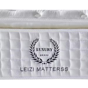 Colchón Ortopédico de Lujo Tipo Hotel Tamaño King con Pillow Top, Espuma Viscoelástica y Resortes Embolsados - Product Image 4