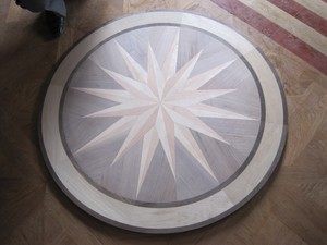 Parquet en bois massif avec motif de <span class=keywords><strong>rose</strong></span> <span class=keywords><strong>des</strong></span> <span class=keywords><strong>vents</strong></span>, design en bois incrusté, marqueterie en bois - Product Image 5