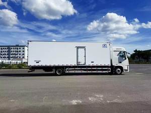 Camion frigorifique 4x2 GTL 9,6 m grande capacité, manuel/automatique, nouveau diesel pour le transport en chaîne du froid - Product Image 2