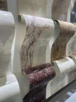 Dalles épaisses de marbre de travertin super mince de 1mm couvertes pour mur et table complète