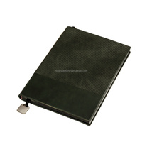 Coffret Cadeau Anniversaire Personnalisé : Agenda 2025 Vert Gaufré, Carnet en Cuir Souple avec Reliure Cousue et Stylo USB Intégré