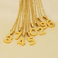 Collar de cadena para clavícula con colgante de número de la suerte, minimalista, clásico, chapado en oro, de acero inoxidable, para mujer