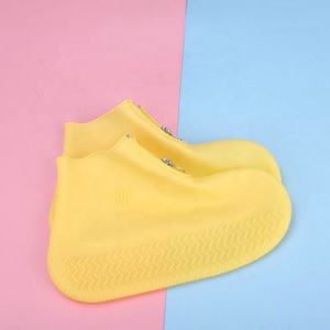 <span class=keywords><strong>Stivali</strong></span> da pioggia <span class=keywords><strong>in</strong></span> Silicone <span class=keywords><strong>con</strong></span> <span class=keywords><strong>cerniera</strong></span> <span class=keywords><strong>in</strong></span> <span class=keywords><strong>gomma</strong></span> da uomo Unisex da donna copriscarpe impermeabili portatili da pioggia per la protezione di interni ed esterni - Product Image 5