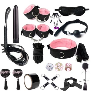 卸売セックスプレイ スレーブプレイ アイマスク BDSM カフ フェティッシュ ボンデージ 全ての痛みツール 10個のセックス玩具キット カップル向け - Product Image 1