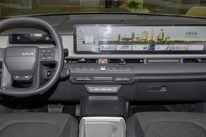 KIA Seltos 2026: SUV Compatto a Benzina per Uso Quotidiano, Abitacolo Spazioso, Auto per Adulti - Product Image 6