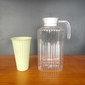 Bất Hot Bán <span class=keywords><strong>2L</strong></span> nhựa nước Jug bán buôn Acrylic trái cây truyền trong suốt OEM tùy chỉnh bình nước - Product Image 2