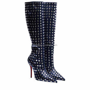 Bottines à clous sur toute la surface pour femmes, chaussures de créateur de luxe, talon aiguille de 100 mm, satin, cristal Z, soie rouge, bottines à clous en cristal - Product Image 2