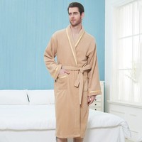 Commande en gros OEM Logo personnalisé Blanc pur coton éponge peignoir pour hommes femmes Long peignoir pour couples pour hôtel salon de beauté utiliser
