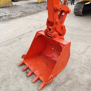 Mini-excavatrice Hitachi ZX50U d'occasion à prix avantageux, peinture d'origine, bon état, faible consommation de carburant, pour exportation mondiale - Product Image 5