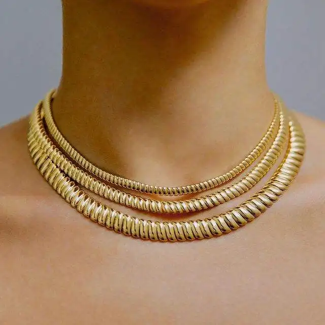 European Hot Selling Women Jewelry High Polished 3 Colors Snake Chain Herringbone Chain Necklace