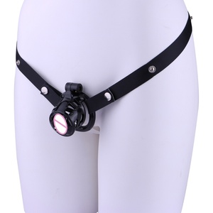 อุปกรณ์รัดอวัยวะเพศชาย FRRK-271 ทำจากเรซิน ABS พร้อมท่อโลหะ/ซิลิโคน สำหรับการใช้งานแบบสวมใส่  ใช้สำหรับการควบคุมการสำเร็จความใคร่  สำหรับผู้ชายที่ต้องการการเล่นแบบ BDSM - Product Image 5