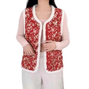 Gilet floral à texture chaude avec garniture en fourrure blanche, col en V et fermeture éclair, choix privilégié pour les occasions de rassemblement des femmes d'âge mûr - Product Image 3