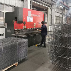 Bandejas organizadoras de cables de puente tipo rejilla de acero inoxidable <span class=keywords><strong>SS304</strong></span> Bandeja de cables de malla de alambre con accesorios - Product Image 6