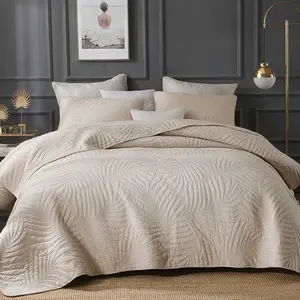 3-Piece Set Quilted Bedspread With Double-Sided Embroidered Leaves Cotton Filling Solid Pattern For Hotel Use