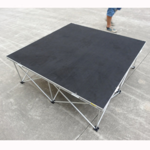 แท่นขึ้นเวทีอะลูมิเนียมแบบพกพาที่มีน้ำหนักเบาสำหรับงานอีเว้นท์ - Product Image 1