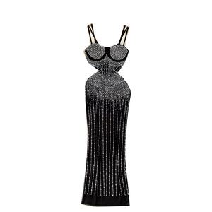 <span class=keywords><strong>Abito</strong></span> da Sera per Donna, Elegante e Raffinato con Ricche Decorazioni - Product Image 5